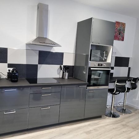 Au Petit Ronceraie Apartment Blois Bagian luar foto