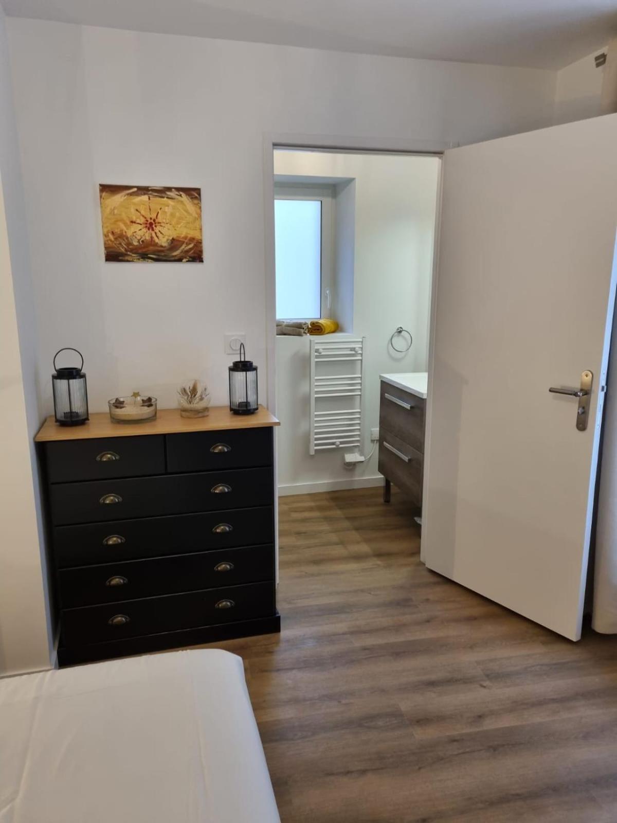 Au Petit Ronceraie Apartment Blois Bagian luar foto